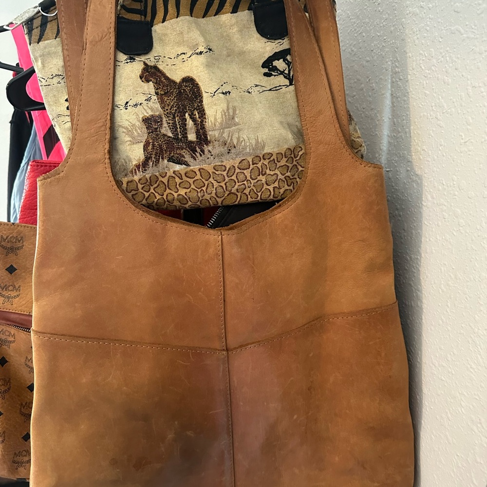 Leather tote long straps bag